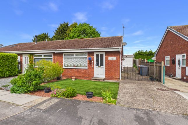 1 bed property, in Evergreen Drive, £125,000