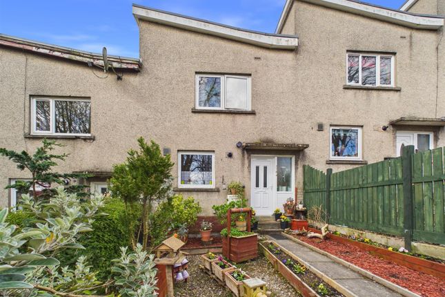 2 bed property, in 118 Brahan Terrace, £135,000