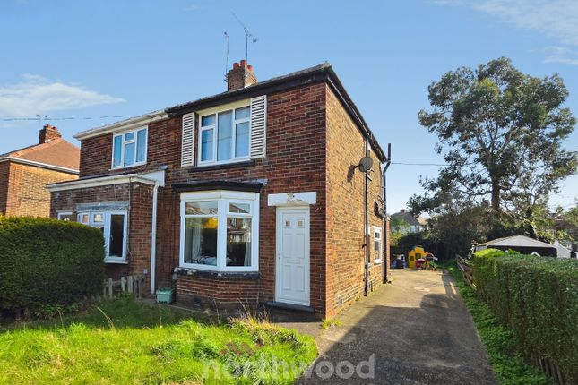 2 bed property, in Tennyson Avenue, £125,000