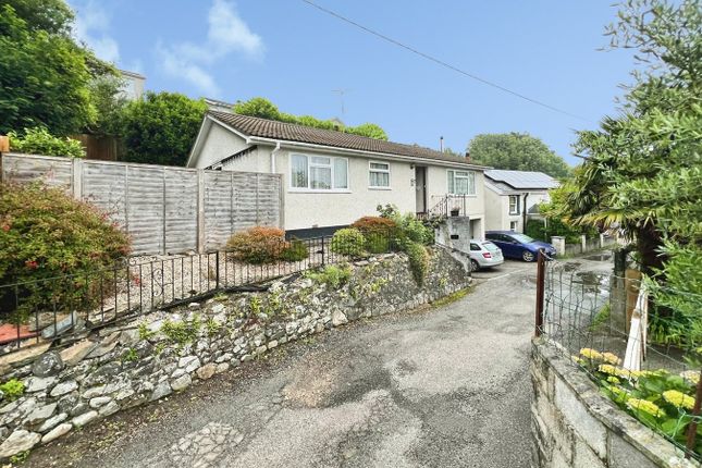 3 bed property, in Clarence Road, £285,000