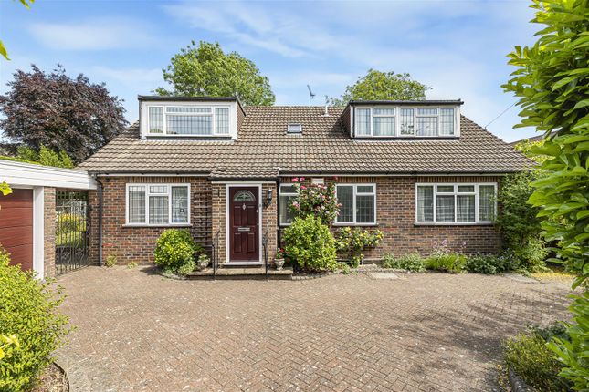 5 bed property, in Beechy Lees Road, £999,995