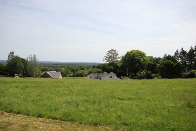4 bed property, in Worldham Hill, £1,300,000