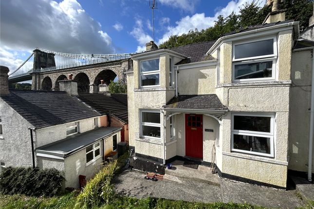 3 bed property, in Cambria Road, £170,000