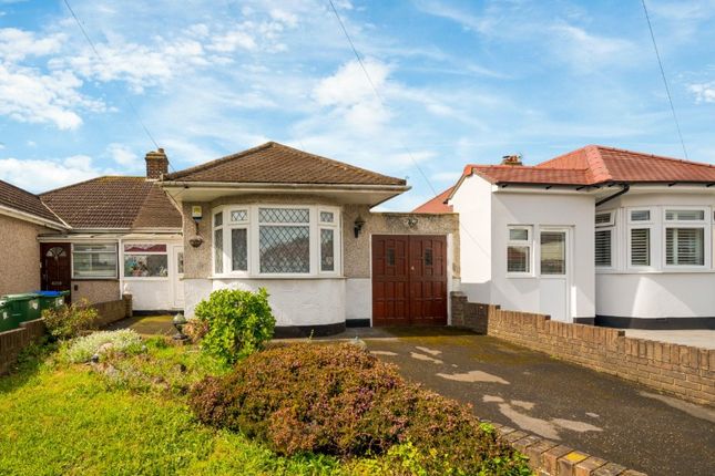 2 bed property, in Nurstead Road, £475,000