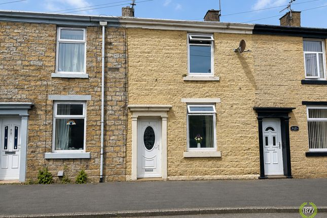 2 bed property, in Mill Street, £85,000