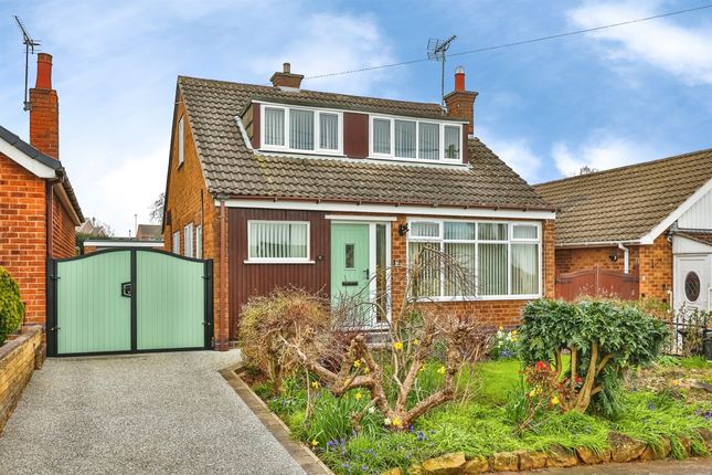 3 bed property, in Carters Wood Drive, £280,000