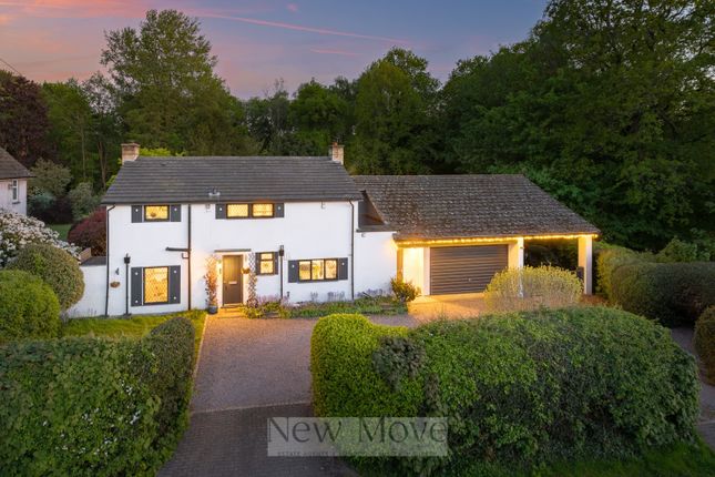 5 bed property, in Mill Lane RH10, £920,000