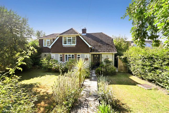 4 bed property, in Redhill Road, £600,000
