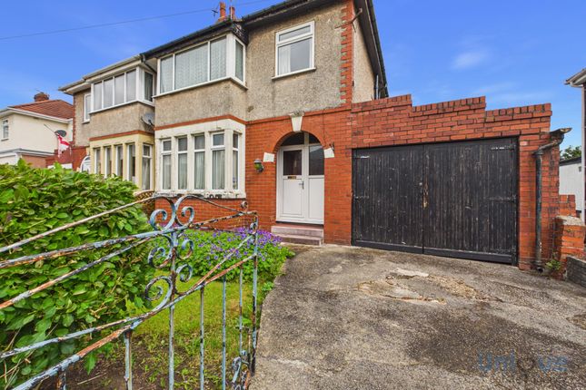3 bed property, in St. Thomas Road, £160,000