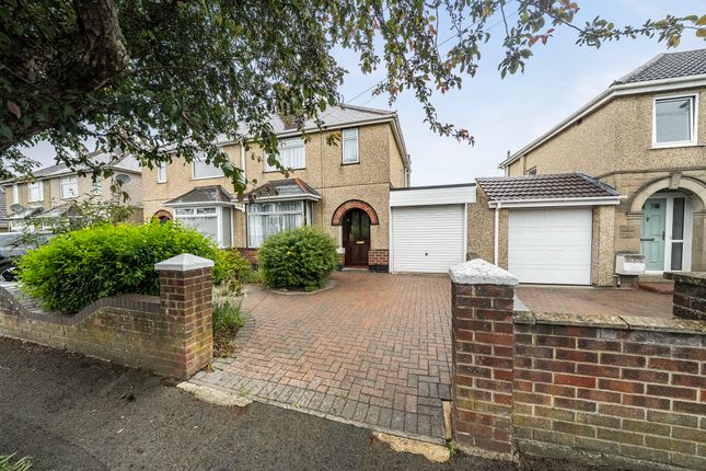 3 bed property, in Churchward Avenue, £280,000