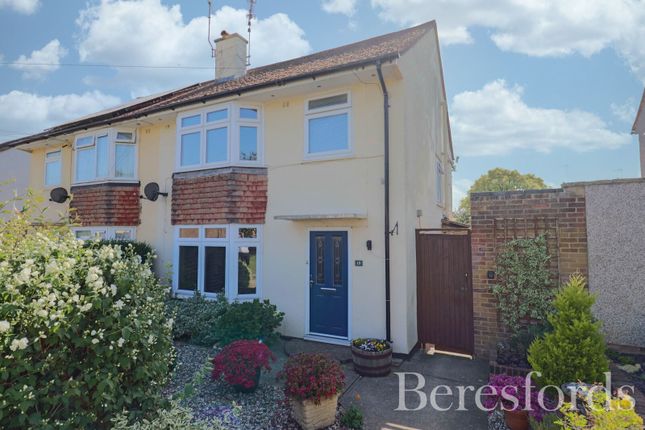 3 bed property, in Clyde Crescent, £400,000