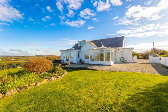 6 bed property, in Meaver Road, £650,000