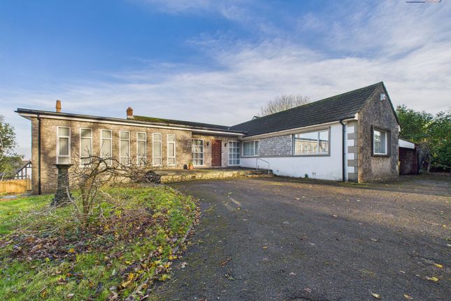 4 bed property, in Badgers Wood, £800,000