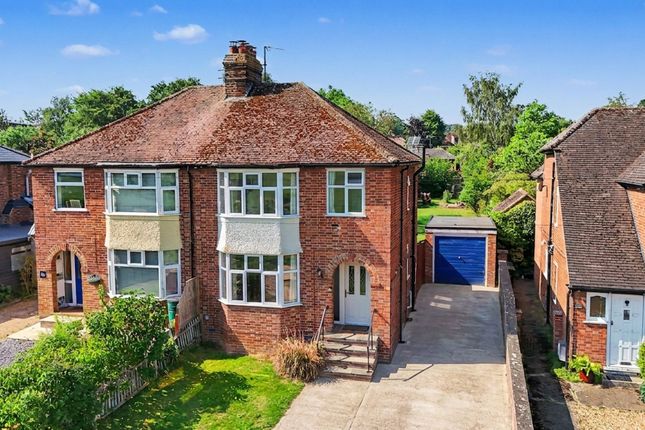 3 bed property, in Ashley Road, £465,000