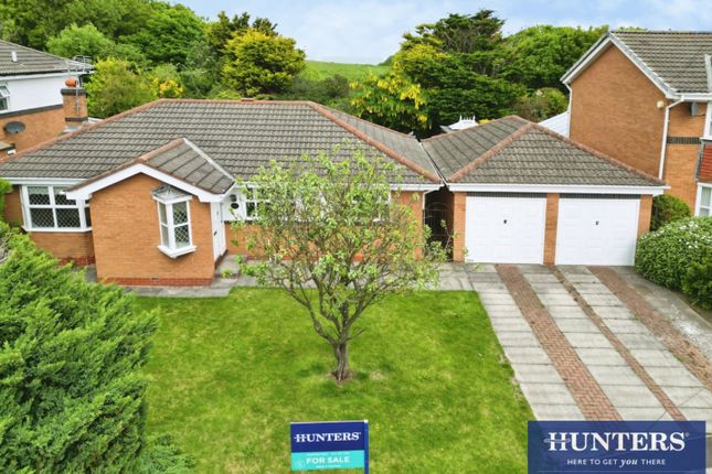 3 bed property, in Shearwater, £375,000
