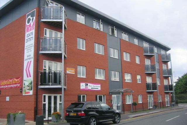 2 bed property, in Coinsborough Keep, £140,000