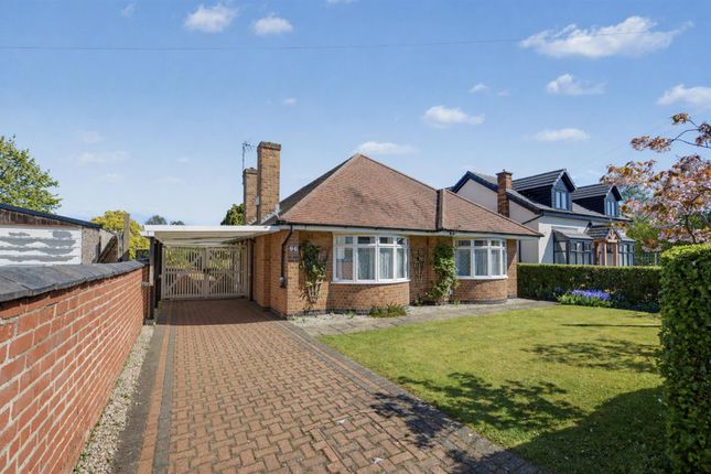 2 bed property, in Draycott Road, £300,000