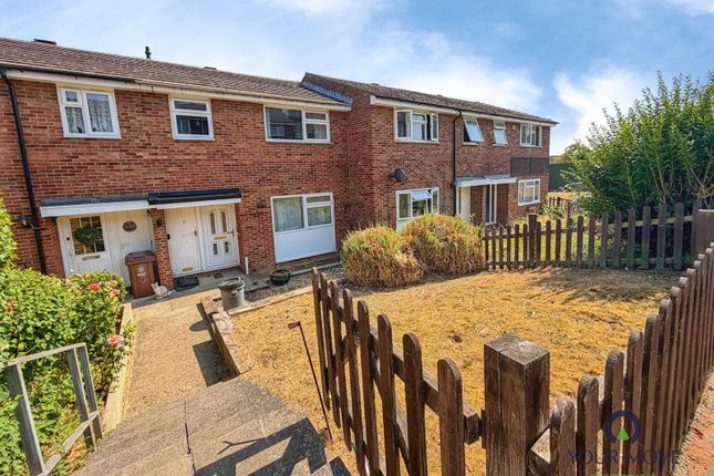 3 bed property, in Badlow Close, £300,000