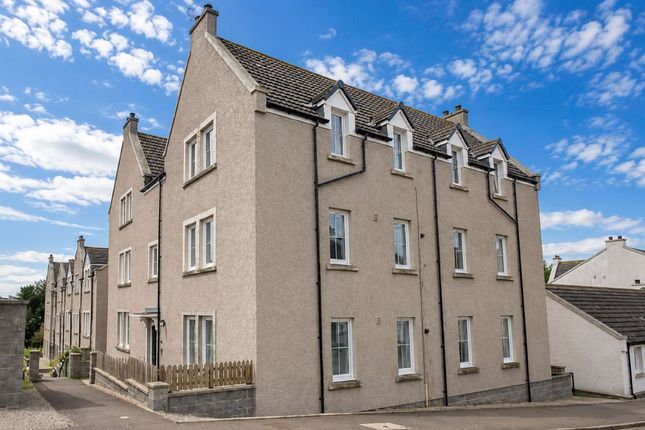 2 bed property, in Flat D, £115,000