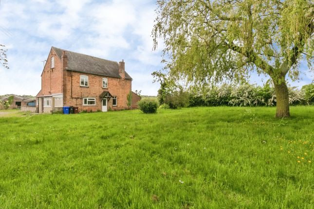 6 bed property, in Stone Road, £1,300,000