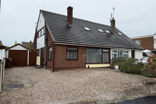 3 bed property, in Andrew Avenue, £250,000