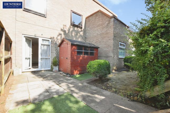 2 bed property, in Kinsley Walk, £85,000