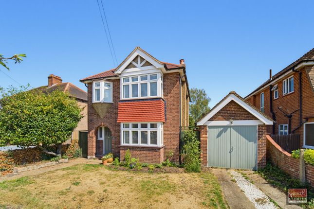 3 bed property, in Glenfield Road, £700,000