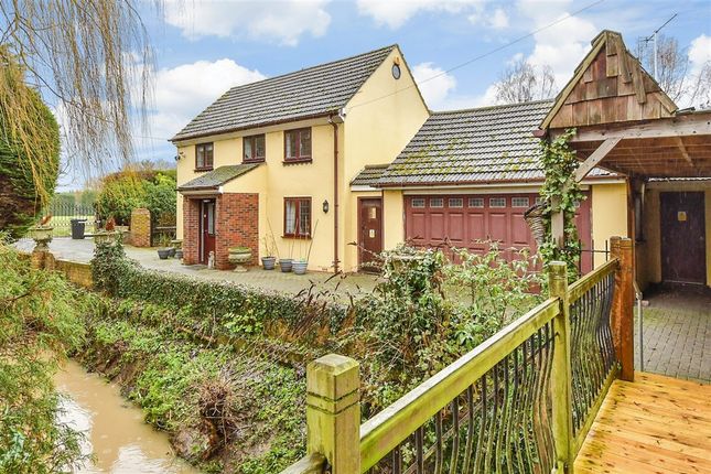 5 bed property, in Nursery Road, £800,000