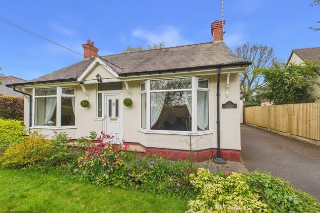 3 bed property, in Rhos Avenue, £350,000