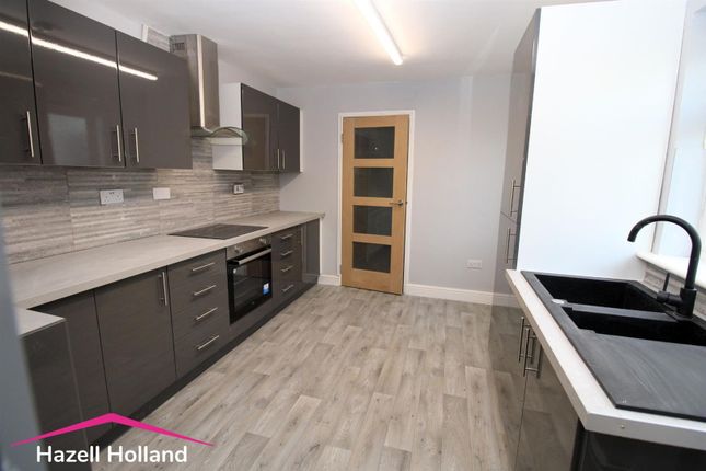 3 bed property, in Beaver Road, £280,000