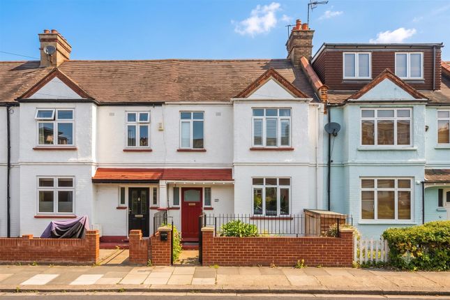 3 bed property, in Sulivan Road, £1,250,000