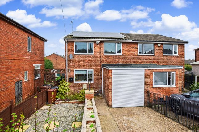 3 bed property, in Aston Drive, £230,000