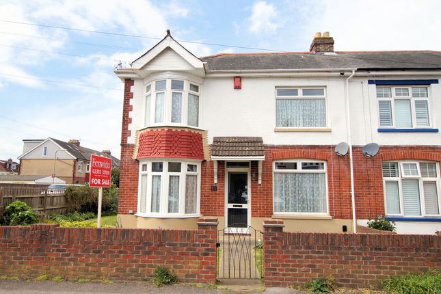 3 bed property, in Jubilee Road, £410,000