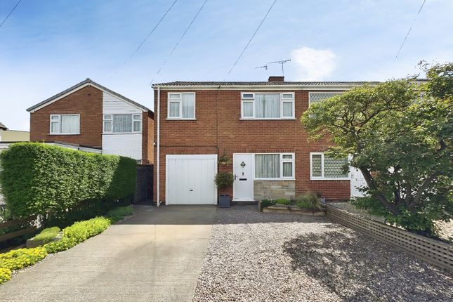 3 bed property, in Cambridge Road, £289,950