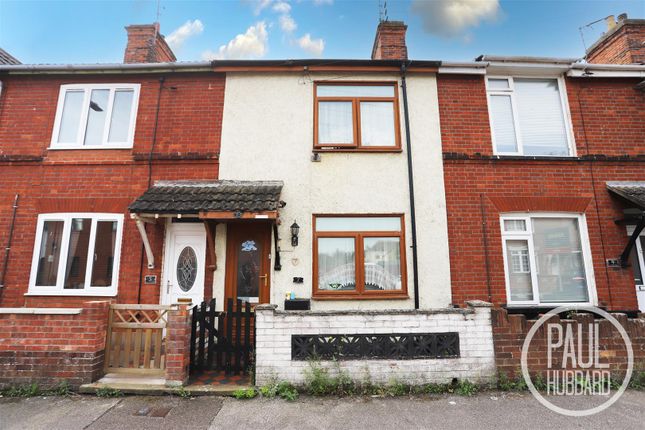 2 bed property, in Maidstone Road, £130,000