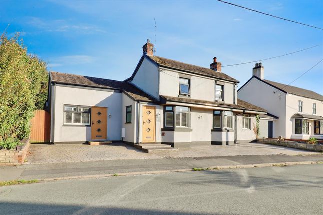 6 bed property, in Smithfield Lane, £580,000