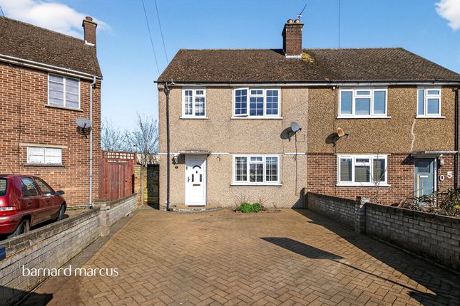 3 bed property, in Westbrook Square, £675,000