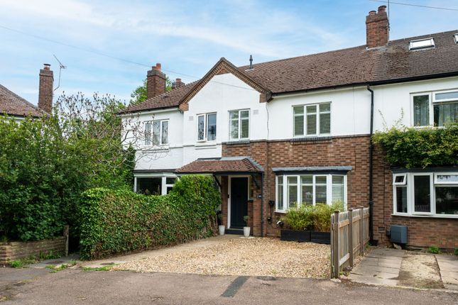 3 bed property, in Silverwood Close, £475,000