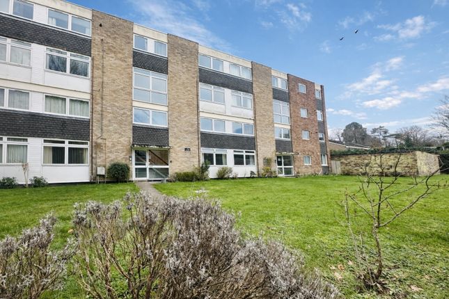 3 bed property, in Woodlands, £170,000
