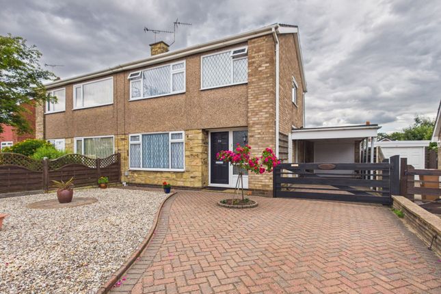 3 bed property, in Cambridge Avenue, £210,000