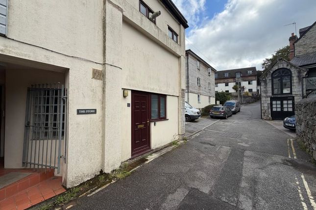 1 bed property, in Flat 5 The Store, £30,000