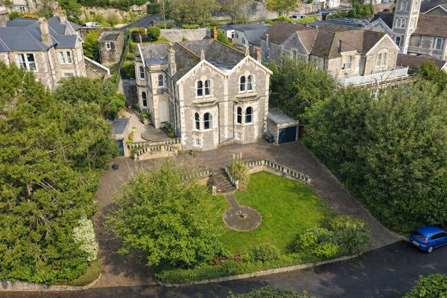 6 bed property, in Eastfield Park, £1,000,000