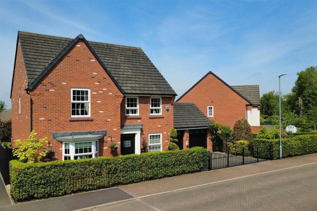 4 bed property, in Yew Crescent, £599,950