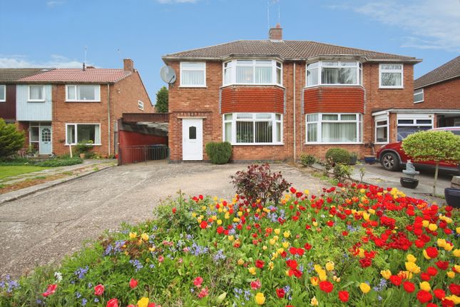 3 bed property, in Valley Road, £365,000