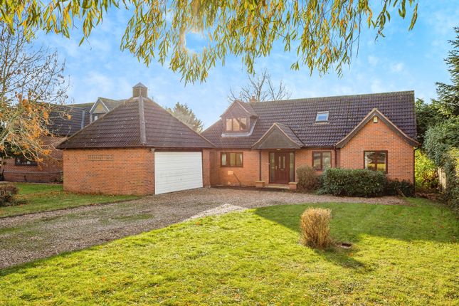 4 bed property, in Grantham Road, £495,000