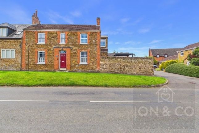 3 bed property, in Scaldwell Road, £550,000