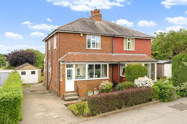 3 bed property, in Park Mount, £350,000