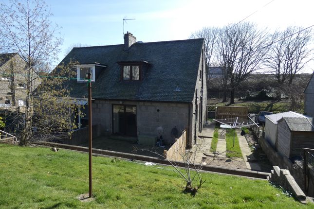 3 bed property, in Kirkhill Place, £120,000