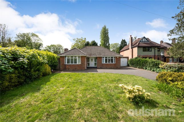 2 bed property, in Hole Lane, £525,000