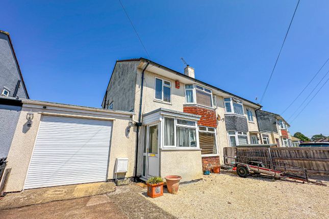 3 bed property, in Horner Road, £270,000